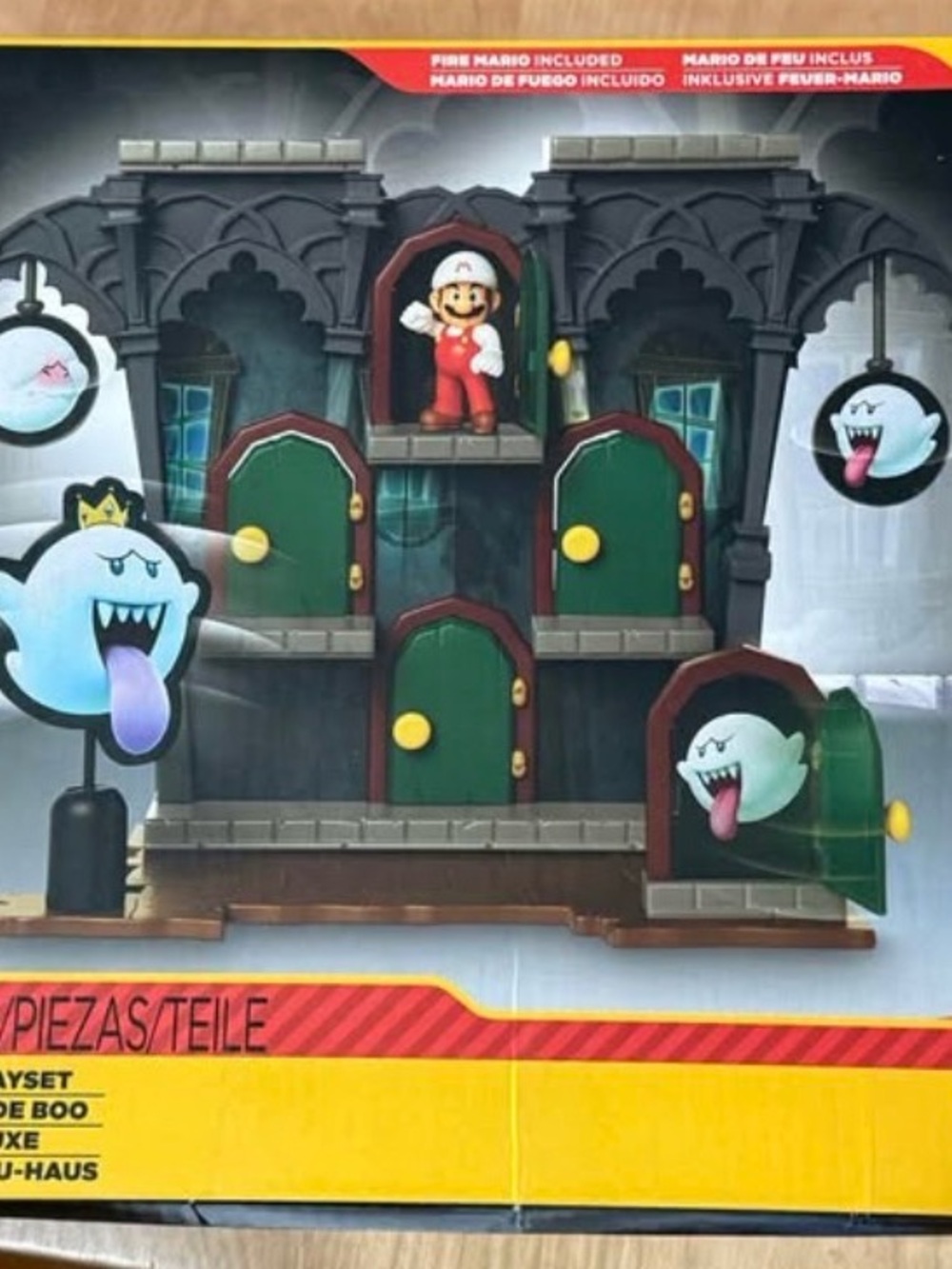 Nintendo Super Mario Boo Mansion Playset - Green/Gray/Red